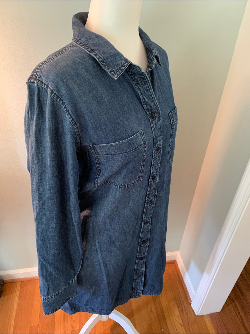Madewell Light Blue Chambray Dress, size L - Picture 2 of 8